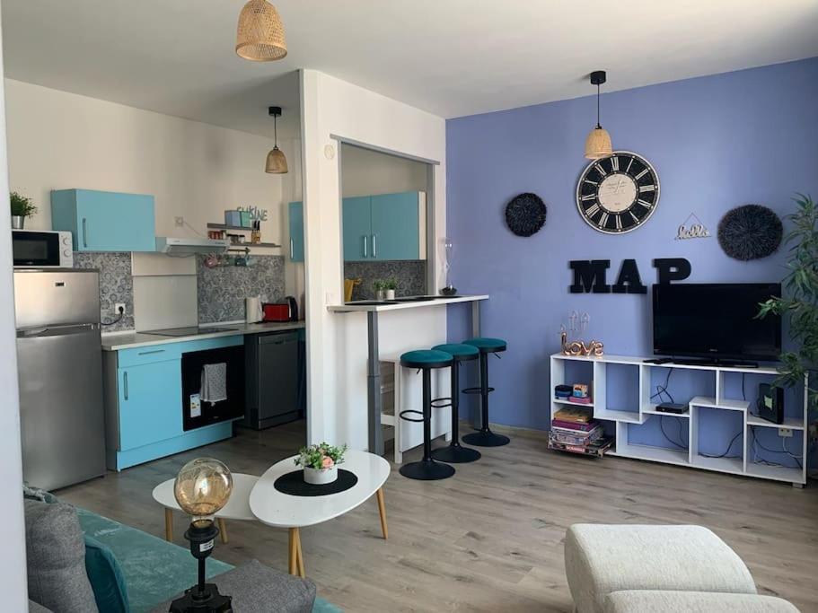 38 Maison Entiere,Place De Parking Et Garage Pour Moto Velo A La Demande Dunkirk ภายนอก รูปภาพ