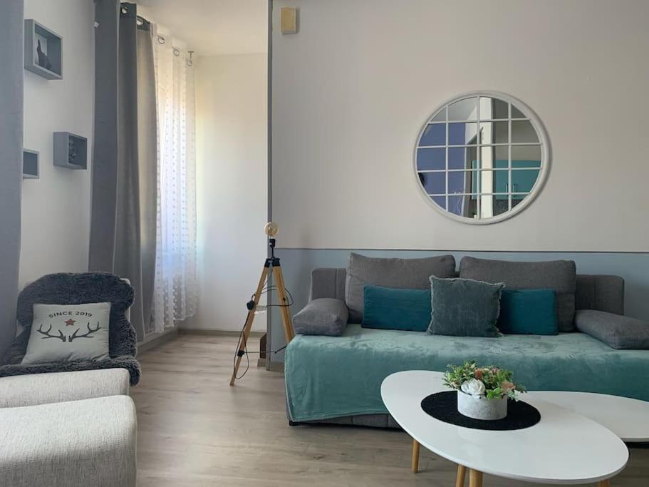 38 Maison Entiere,Place De Parking Et Garage Pour Moto Velo A La Demande Dunkirk ภายนอก รูปภาพ
